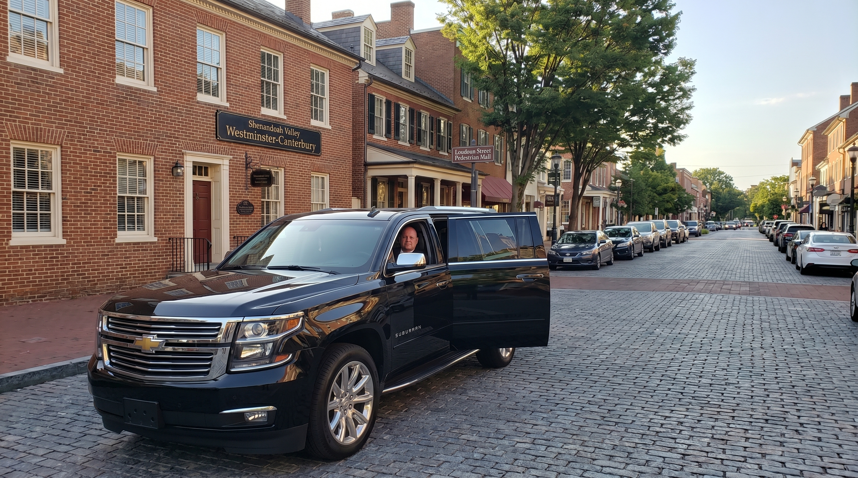 Chevrolet Suburban Premier Class